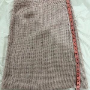 NWOT  French connection wool Skirt Size 4 color Blush Tweed